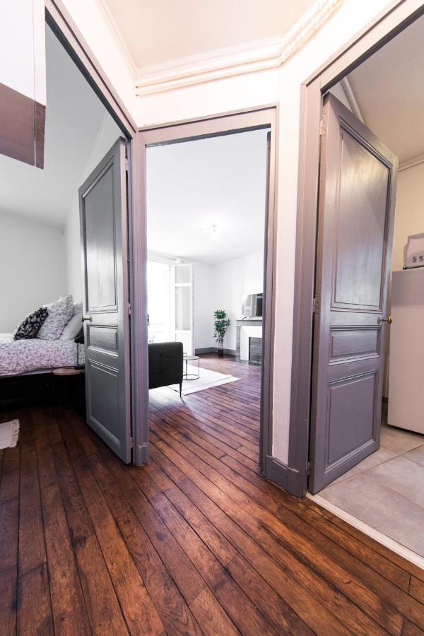 Appartement Avec Balcon A 250 M De La Gare, Hyper Centre Тур Экстерьер фото